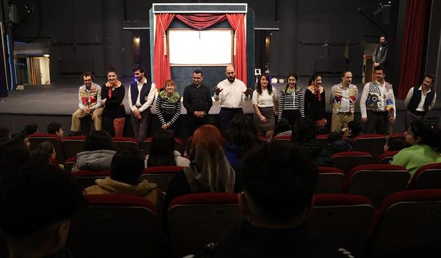 Erzurum'da devlet korumasındaki çocuklar tiyatro ve sanatla buluştu