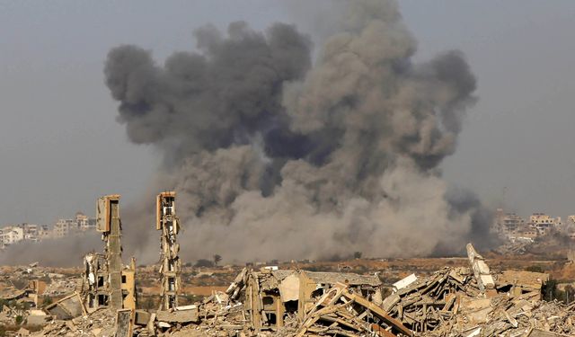 İsrail ordusu, ateşkese rağmen Gazze'de hava ve topçu saldırıları düzenledi