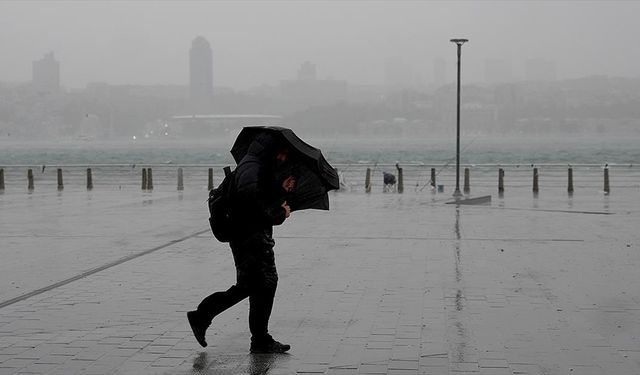 İstanbul Valiliğinden fırtına uyarısı