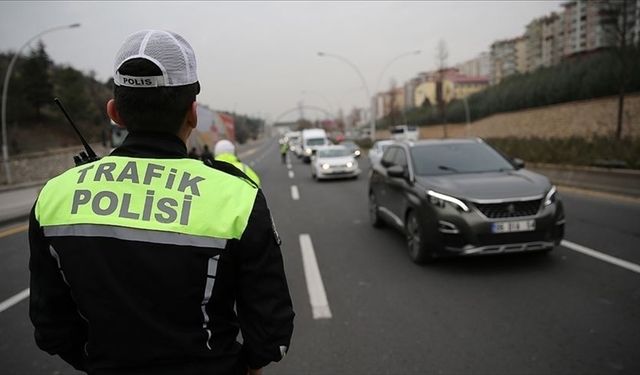 İstanbul'da 31 Aralık-1 Ocak tarihlerinde bazı yollar trafiğe kapatılacak