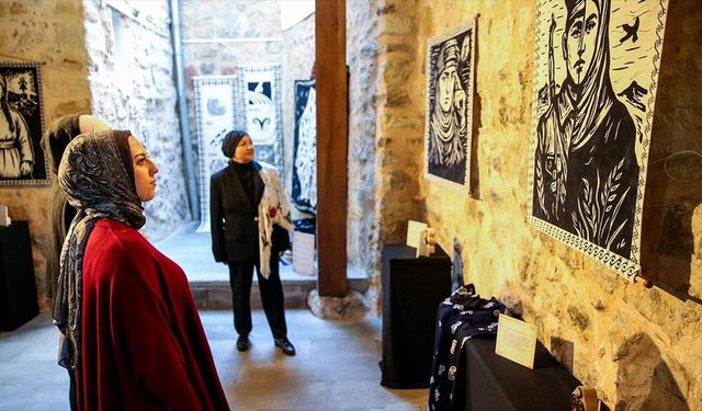 Kastamonulu kadınlar Kurtuluş Savaşı'nın kadın kahramanlarını taş baskıyla resmetti