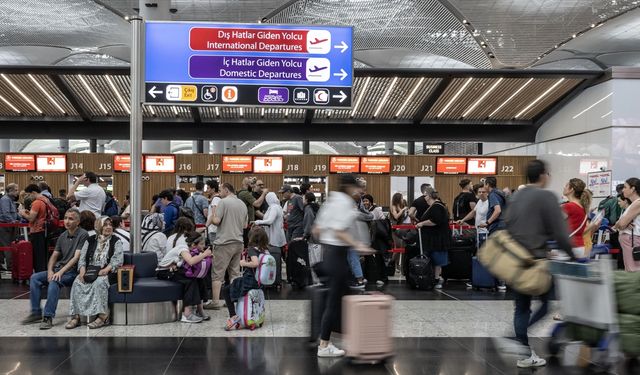 Türkiye genelindeki havalimanları 11 ayda 229,7 milyon yolcuya hizmet verdi
