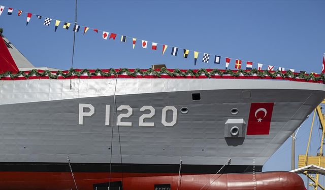 Türkiye, ilk kez NATO ve AB üyesi bir ülkeye savaş gemisi satışı yaptı