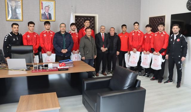 Grekoromen Güreşte Türkiye Şampiyonalarında Önemli Başarı