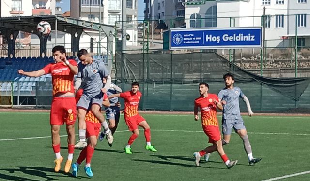 Malatyaspor, Yeşiltepe'de Elazığ Yolspor'a Farklı Mağlup Oldu