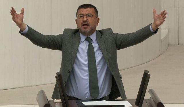 Veli Ağbaba, Dijital Performans ve Halkla İletişim Araştırmalarında Öne Çıktı