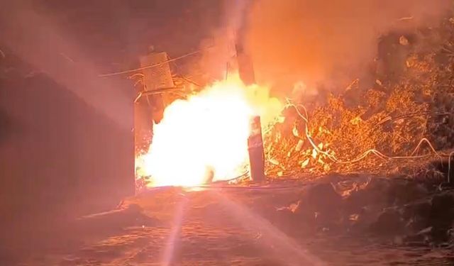 Pütürge'de İşçi Konteynerlerinde Yangın Paniği