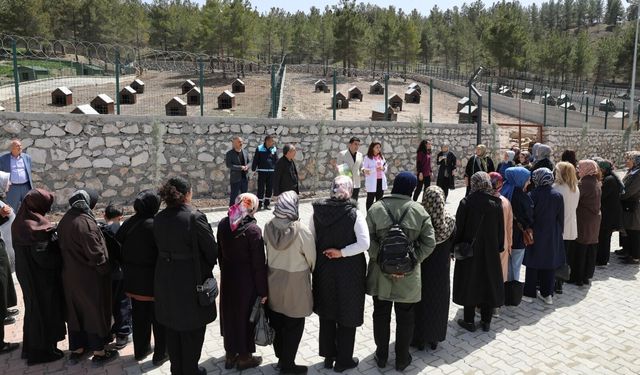 Battalgazi'de 24 Aylık Yatırımlar Kadın Kollarına Sahada Tanıtıldı