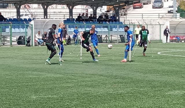 Büyükşehir Ampute Futbol Takımı Yarı Finalde