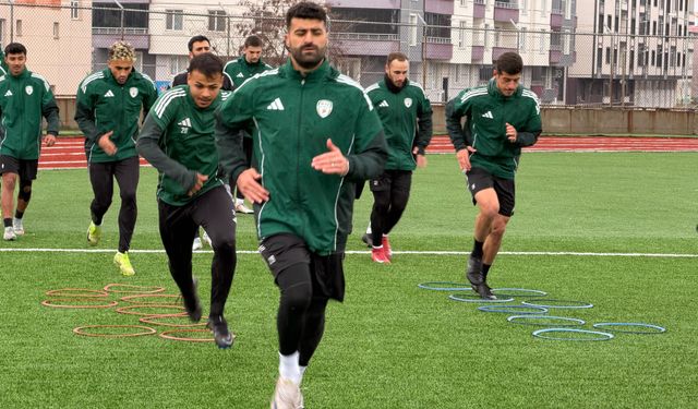 Play-off Yolunda Kritik Viraj: Yeşilyurtspor Ağrı Deplasmanında