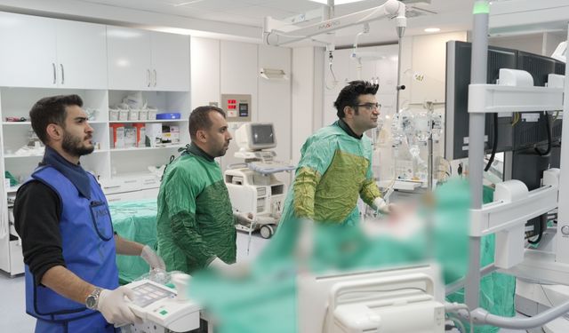 3 Hastaya Aynı Gün 'Şemsiye' Mucizesi