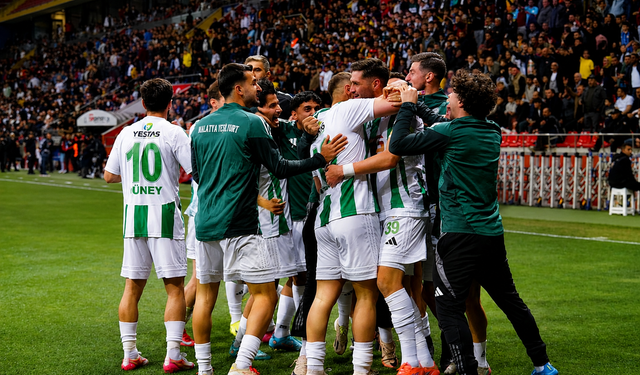 Finalin Adresi Belli Oldu: Yeşilyurtspor Ankara'da Sahaya Çıkacak