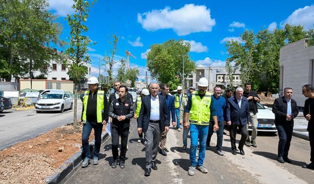 Fuzuli Caddesi Bayram Öncesi Trafiğe Açıldı