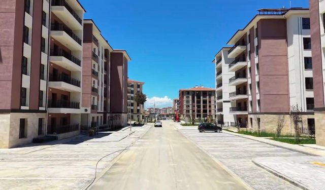 Malatya'da 1.000 Konut Ve 2 Ticaret Merkezi Satışa Çıkıyor
