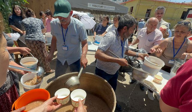 Ali Kapısı Derneği'nden Muharrem Ayında Aşure Lokması