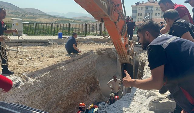 İkizce Deprem Konutlarında Göçük: 2 İşçi Hayatını Kaybetti