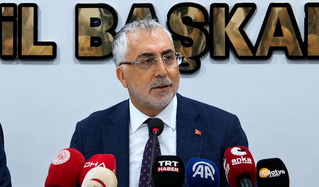 Işıkhan: 'Bugün Hem Masada Hem Sahada Rota Çizen Güçlü Bir Türkiye Var'