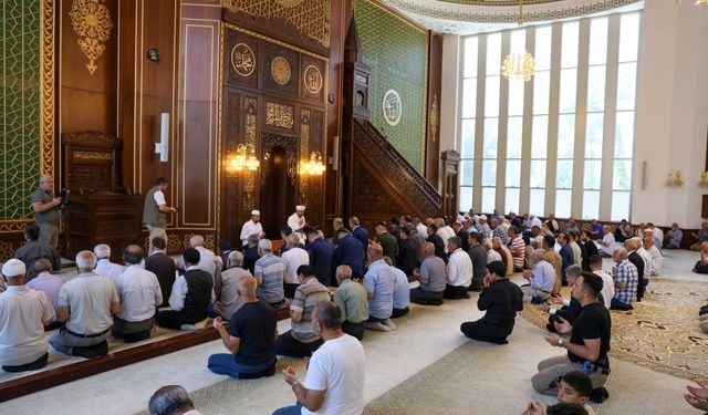 Malatya'da 15 Temmuz Şehitleri İçin Mevlid Programı Düzenlendi