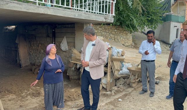 Serdar Yıldız, Selden Etkilenen Kocaözü'nde İncelemelerde Bulundu
