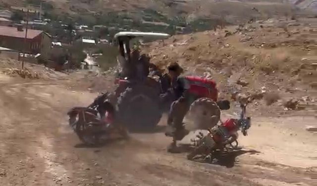 Traktörü Kalabalığın Üzerine Sürdü: Köy Korucusu Ağır Yaralandı