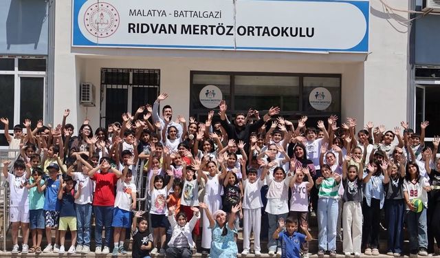 TÜGVA Malatya Yaz Okulları Binlerce Öğrenciyle Sürüyor