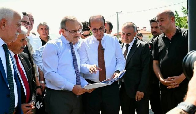 Vali Yavuz Yeşilyurt'un Tarihi Bölgelerindeki Yatırımları İnceledi