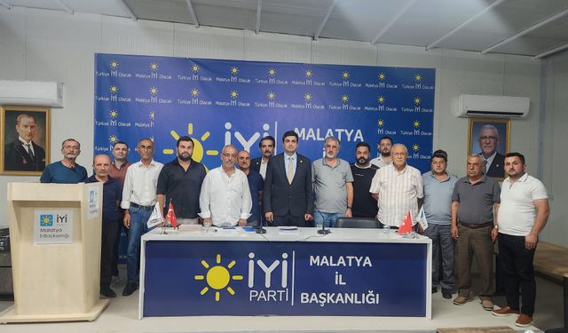 İYİ Parti Yeşilyurt'ta Yeni Dönem: İlk Toplantı Yapıldı