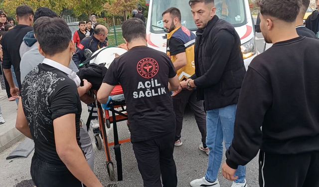 Darende'de Motosiklet ile Otomobil Çarpıştı: 1 Ağır Yaralı