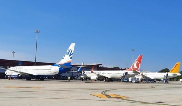 Malatya Havalimanı'nda 9 Ayda 640 Bin Yolcuya Hizmet Verildi