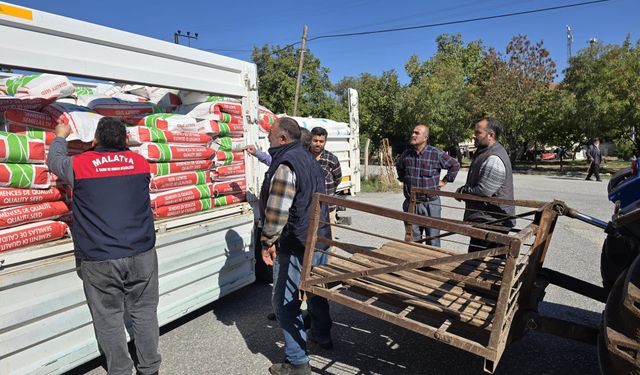 Malatya'da Üreticilere 30 Ton Yem Bitkisi Tohumu Desteği
