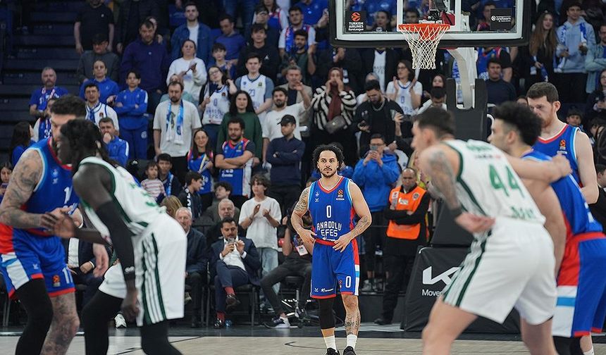 Son şampiyon Panathinaikos, seride 2-1 öne geçti