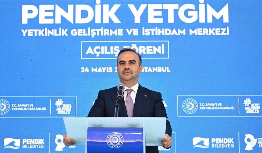 Bakan Kacır: Nitelikli iş gücünün yetiştirilmesine olanak sağlayacak Sanayi ve Teknoloji Kolejleri kuracağız