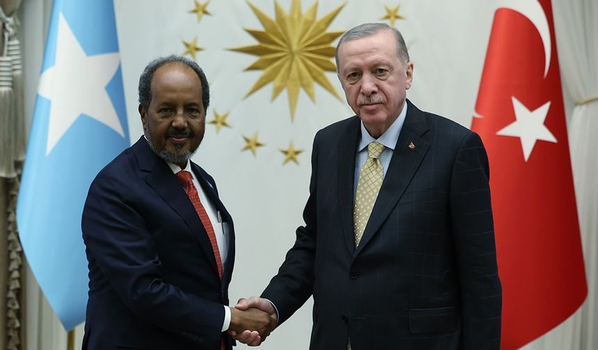 Cumhurbaşkanı Erdoğan, Somali Cumhurbaşkanı Mahmud ile telefonda görüştü