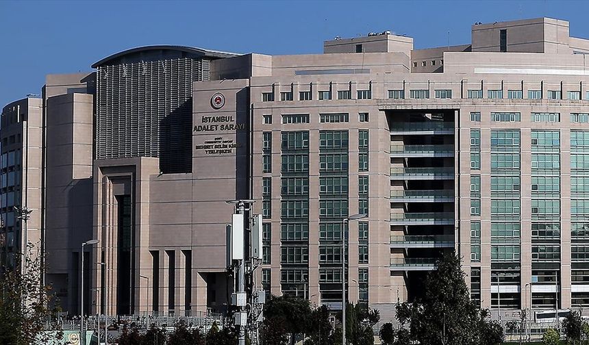 İBB'ye yönelik yolsuzluk soruşturmasında 22'si belediye personeli şüpheliler hakkına gözaltı kararı
