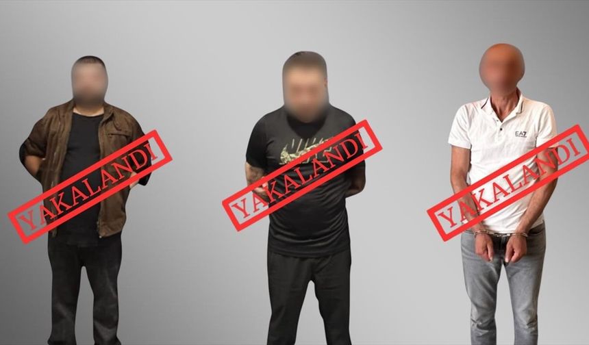 Kırmızı bültenle aranan 3 kişi Türkiye'ye getirildi