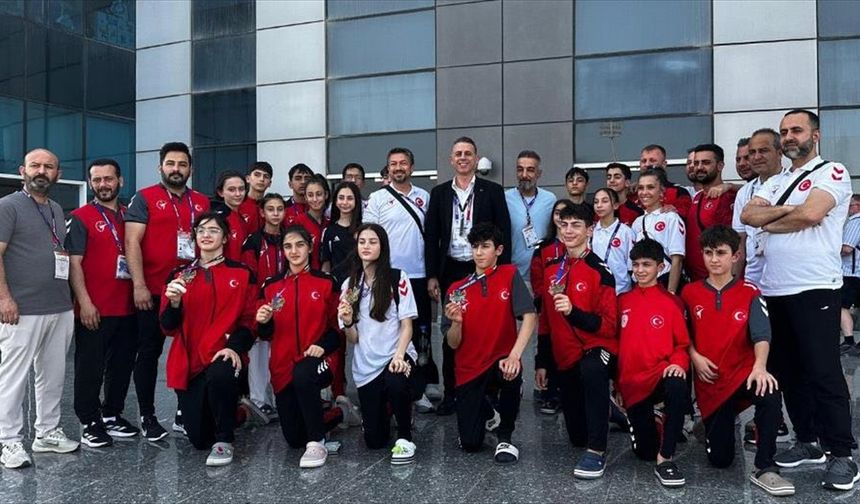 Milliler, Dünya Yıldızlar Tekvando Şampiyonası'nı 5 madalyayla tamamladı