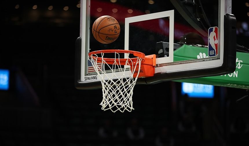 NBA'de Denver Nuggets, konferans yarı finaline yükseldi