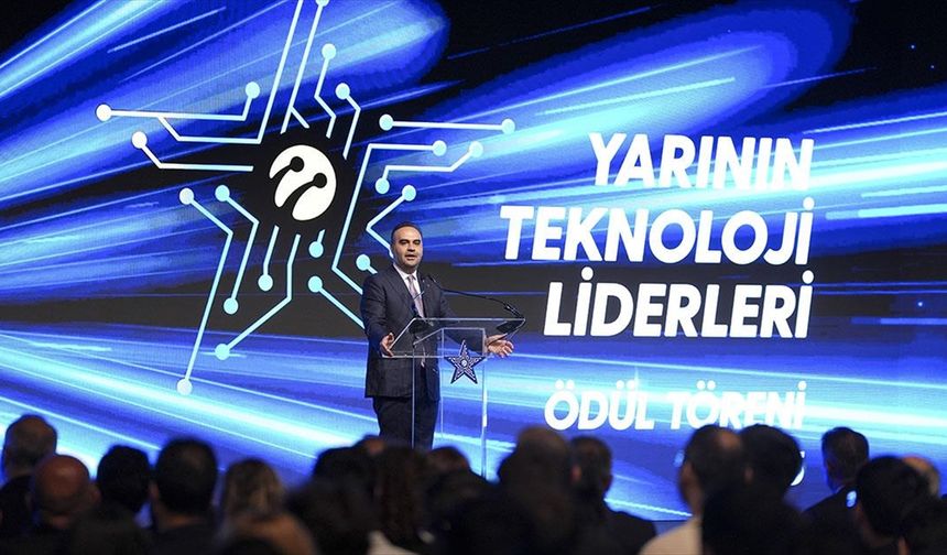 Sanayi ve Teknoloji Bakanı Kacır: Bugünün dünyasında ekonomik bağımsızlık teknolojik bağımsızlıkla mümkün