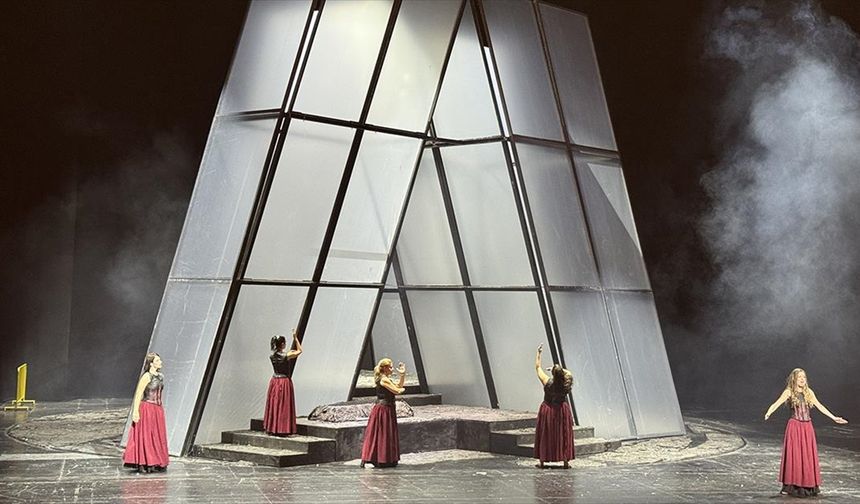Sofya Opera ve Balesi'nin "Elektra" operası bugün sanatseverlerle buluşacak