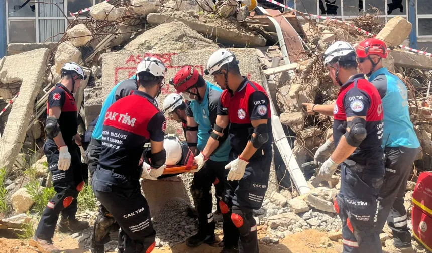 ÇAK-TİM’den başarılı deprem tatbikatı