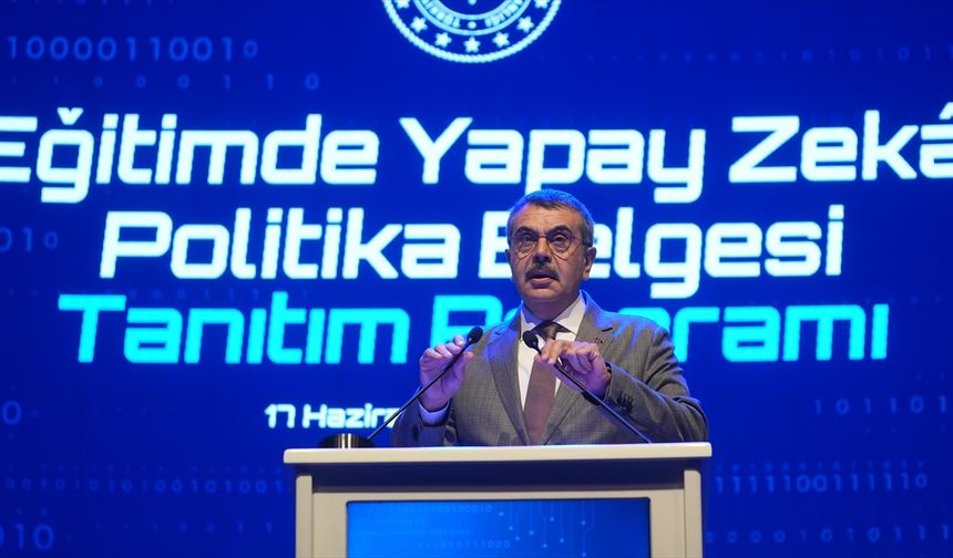 Bakan Tekin: Teknolojinin künhüne vakıf olabilecek evlatlar yetiştirmek zorundayız
