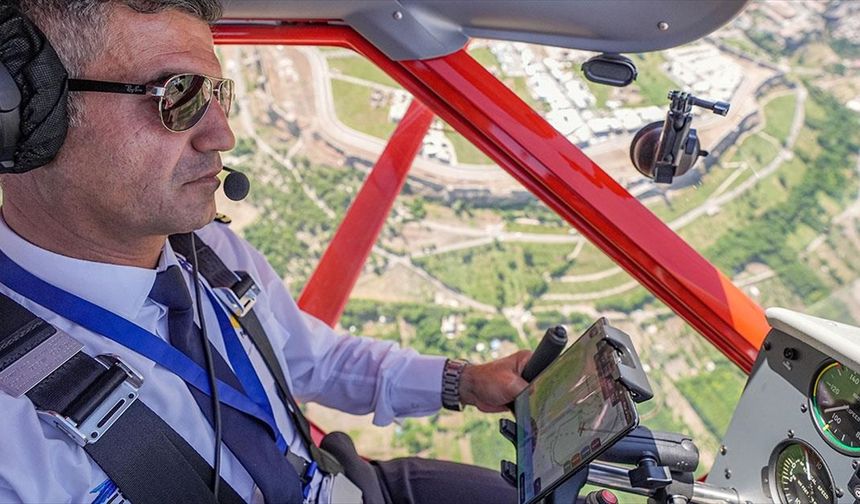 Gökyüzüne sevdalanan nalbur, evini, iş yerini ve aracını satıp pilot oldu