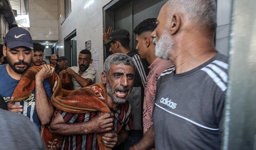 İsrail'in, Gazze'de yardım bekleyenlere yönelik saldırısında 25 Filistinli hayatını kaybetti