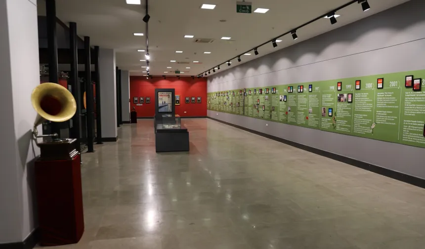Diyarbakır'da ‘Seni Baharmışın Gibi’ başlıklı sergi açıldı