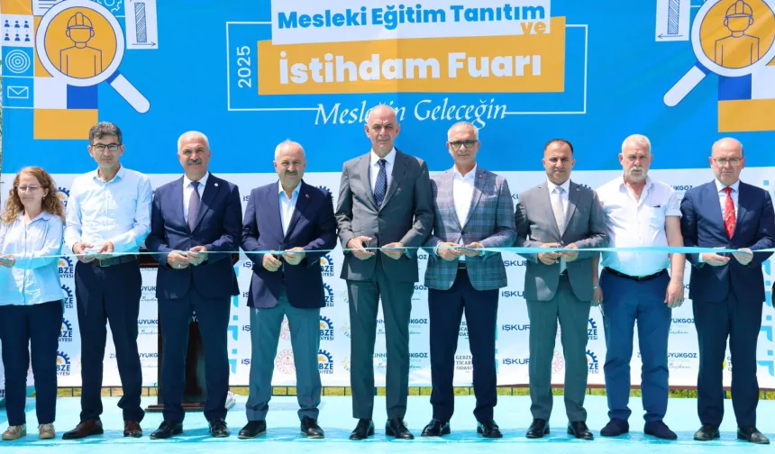 Gebze’de Mesleki Eğitim Tanıtım ve İstihdam Fuarı açıldı