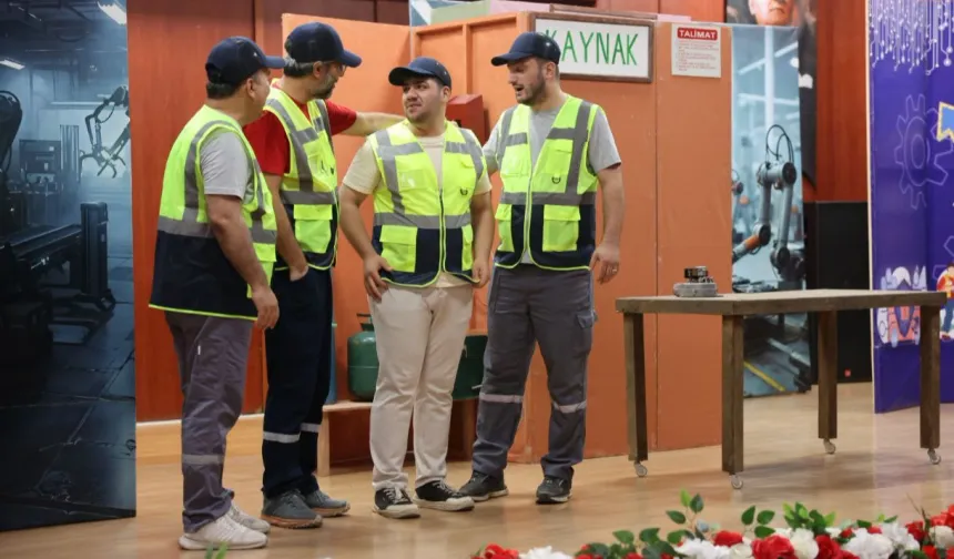Meslek lisesinin önemi tiyatro ile anlatıldı