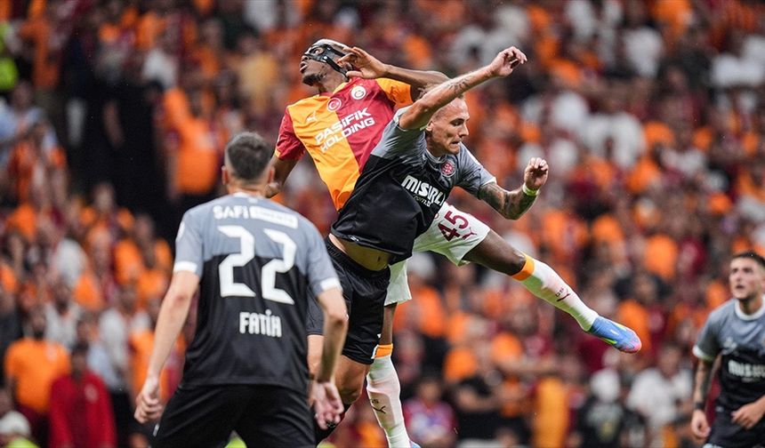 Son şampiyon Galatasaray, sezona 2'de 2 ile başladı