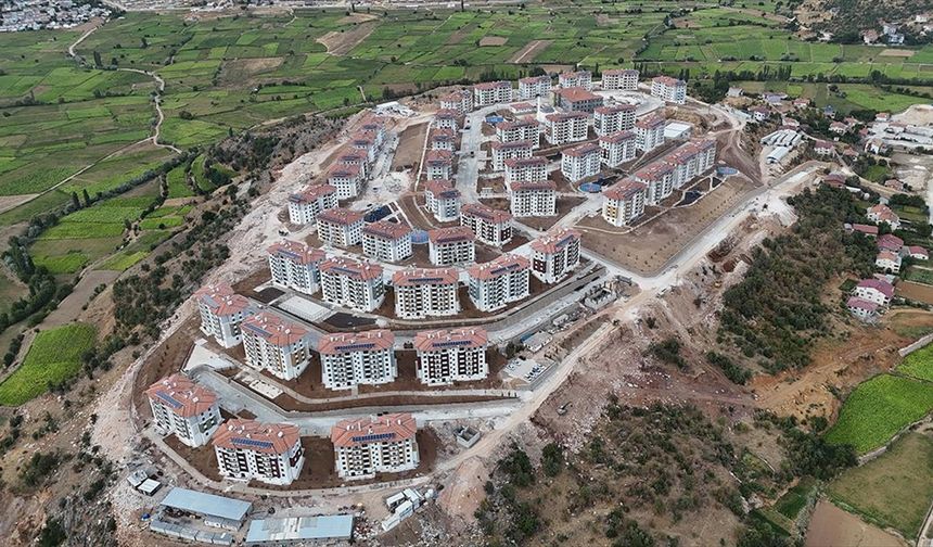 Adıyaman'ın Çelikhan ilçesinde deprem konutlarında sona gelindi