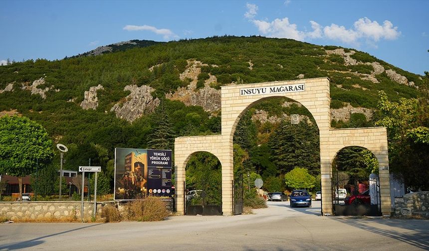 Burdur'un doğal kliması İnsuyu Mağarası bu yıl 49 bin 730 ziyaretçi çekti