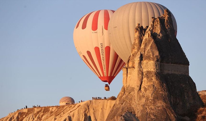 Çinli turistler 'Altın Hafta' tatilinde Kapadokya'yı hareketlendirdi